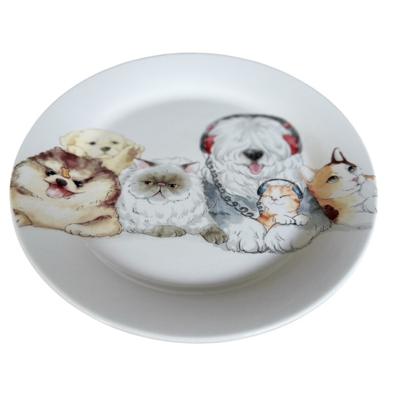 Pier 1 Imports Ironstone Plate Dogs & Cats with Headphones Design - Picture 3 of 3
